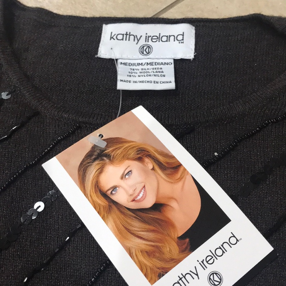 Women’s Brown Blouse by Kathy Ireland size Medium - Picture 3 of 3